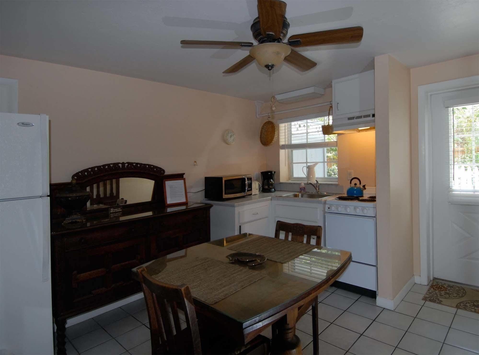 Seahorse Cottages - Adults Only Sanibel Kültér fotó